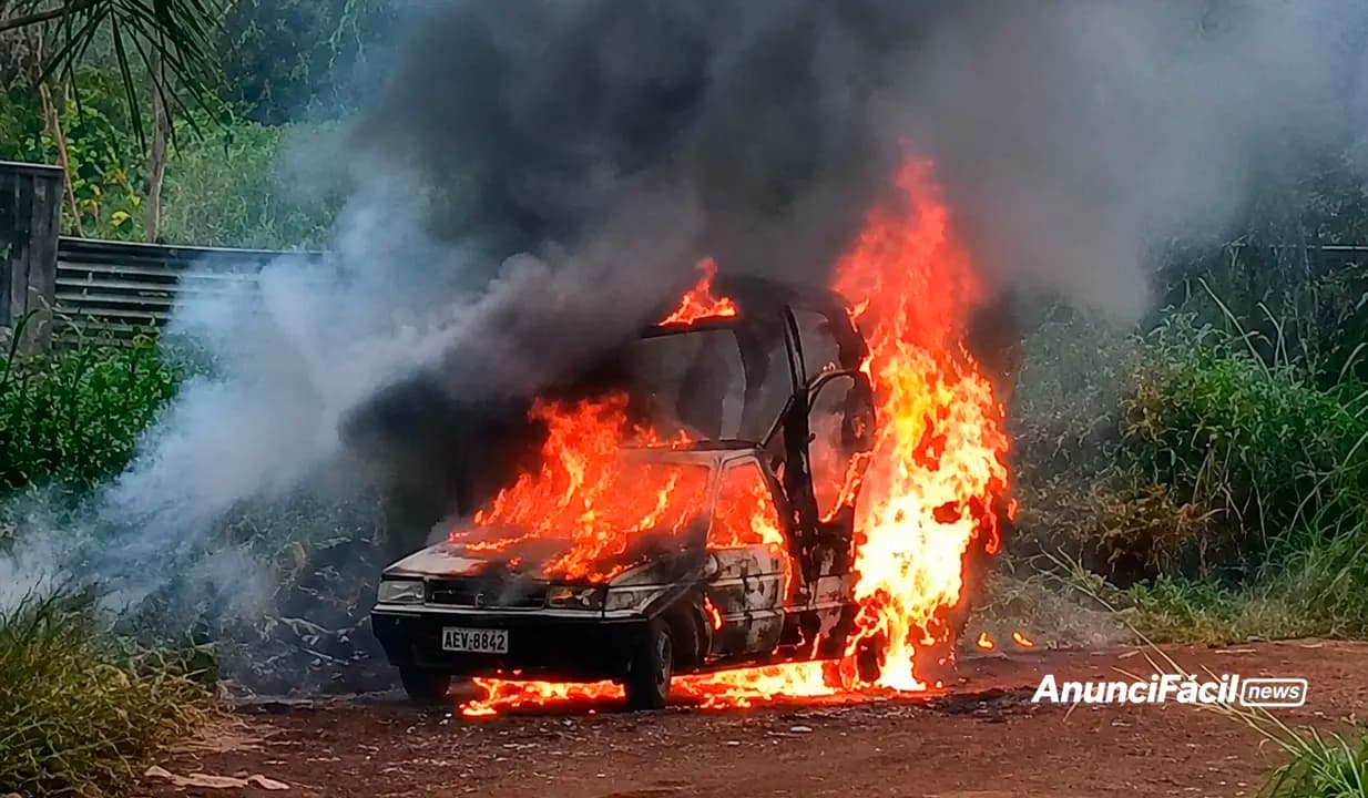 Incêndio em veículo de churros deixa homem ferido em Cornélio Procópio