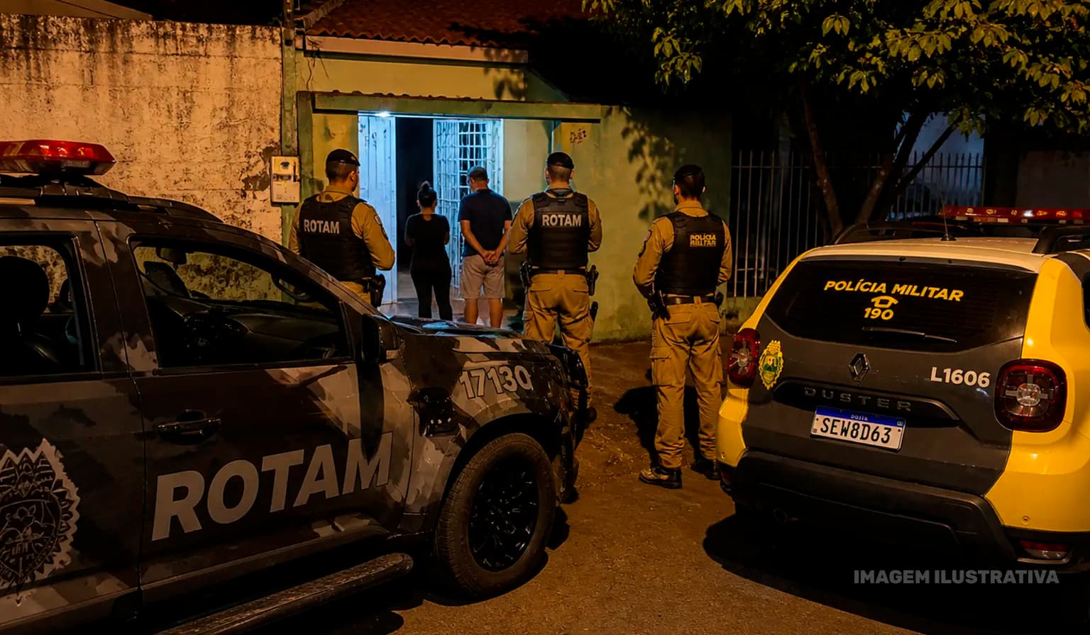 Polícia flagra ponto de tráfico e apreende drogas com casal em São Sebastião da Amoreira