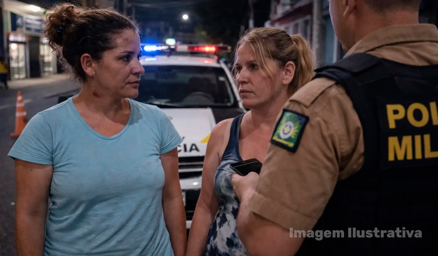 Desentendimento entre vizinhas termina em agressão na Avenida XV de Novembro em Cornélio