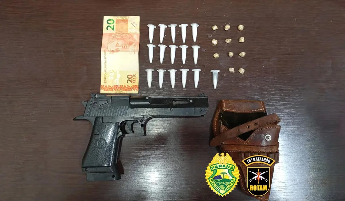 Flagrante de Tráfico de Drogas Envolve Adolescente e Tio em Itambaracá