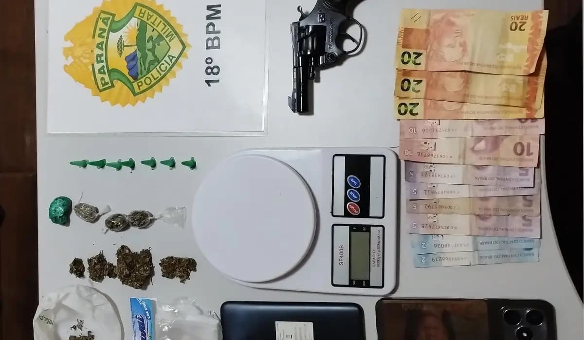 Polícia apreende drogas e simulacro de arma em ação contra o tráfico em Nova Santa Bárbara