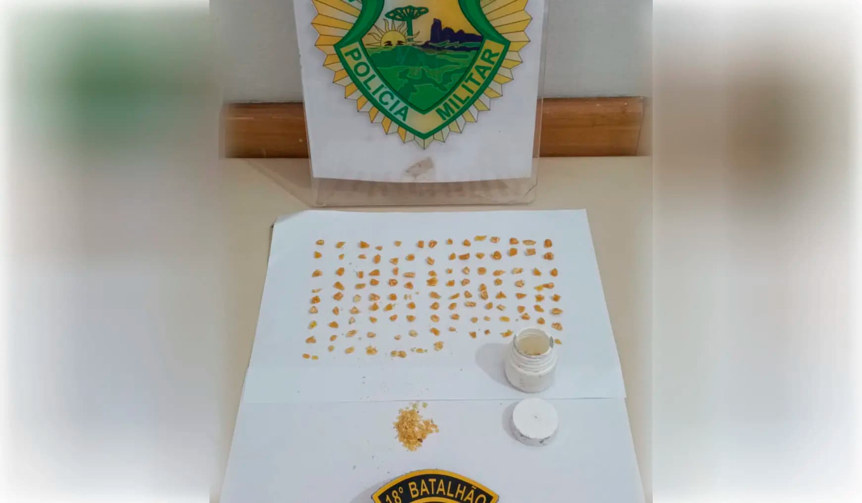 Menor é apreendido com pedras de crack no cemitério de Cornélio Procópio
