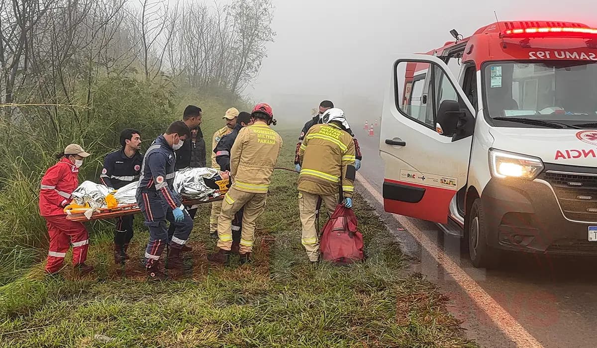 Saída de pista seguida de capotamento deixa mulher ferida na BR-369, em Cornélio Procópio