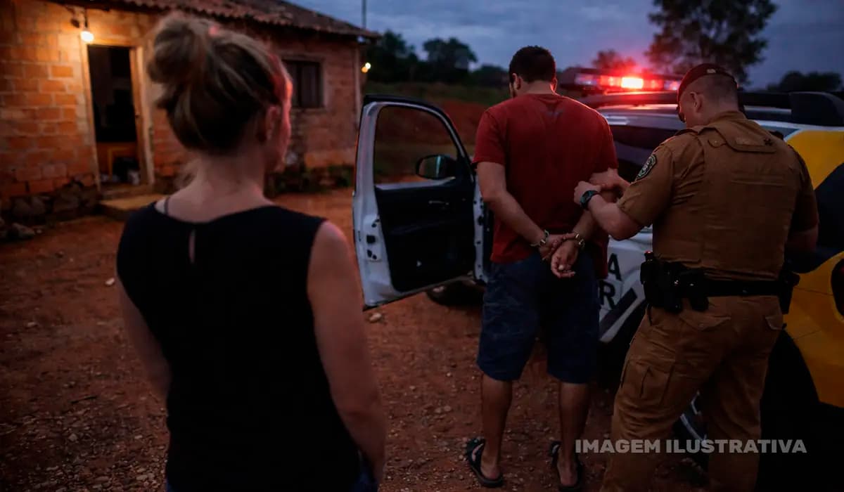 Homem é preso por agredir convivente em Congonhinhas