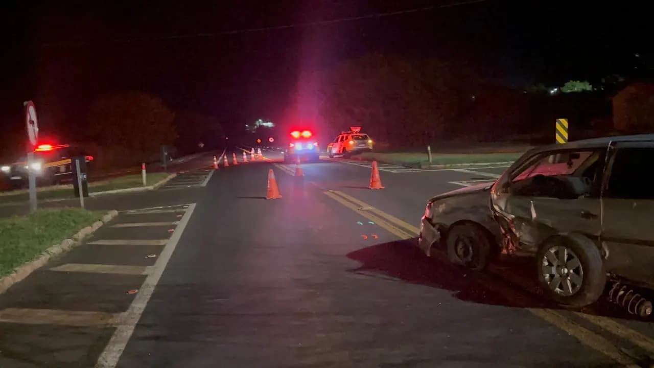 Motorista foge após provocar acidente na contramão na BR-369 em Santa Mariana