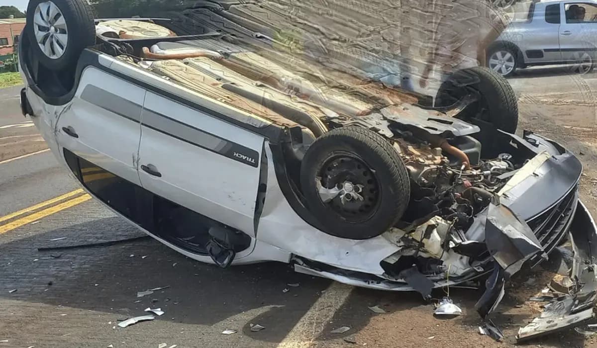 Acidente grave no trevo da BR 369 em Andirá