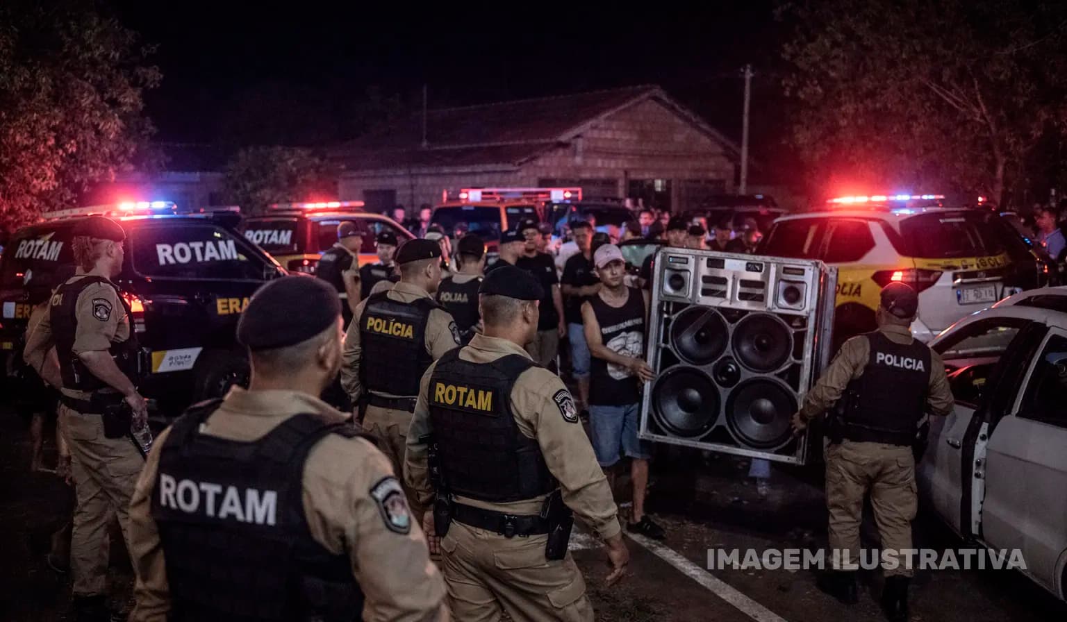 Perturbação do sossego termina com apreensão de som e mobilização policial em Sertaneja