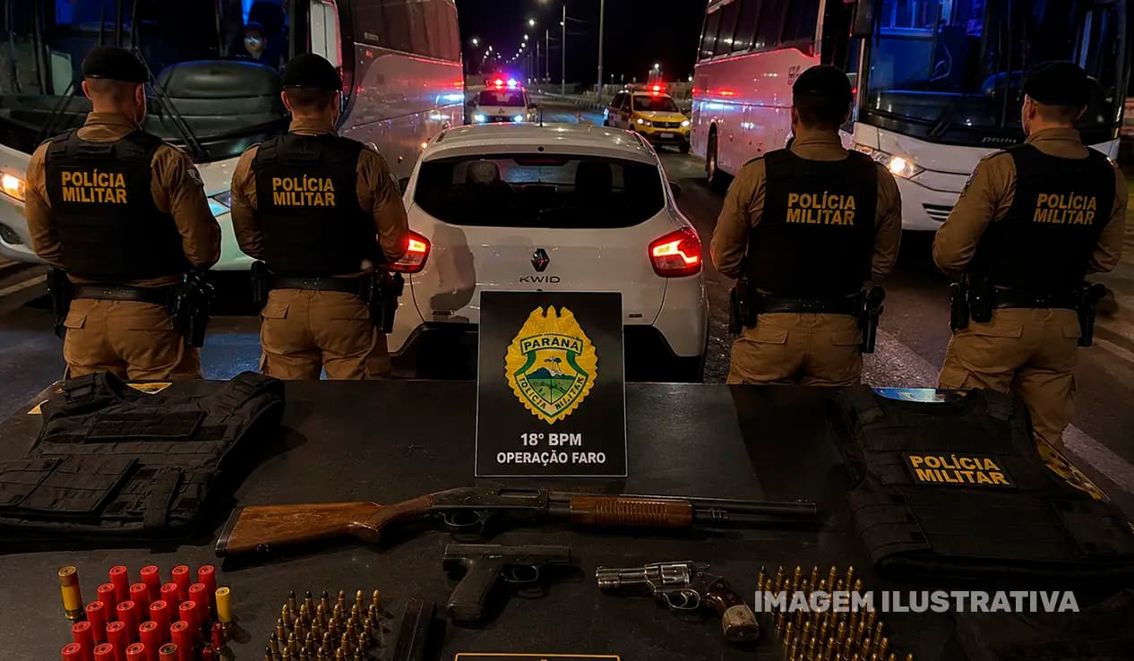 Operação apreende armas e munições durante escolta irregular de ônibus em Sertaneja