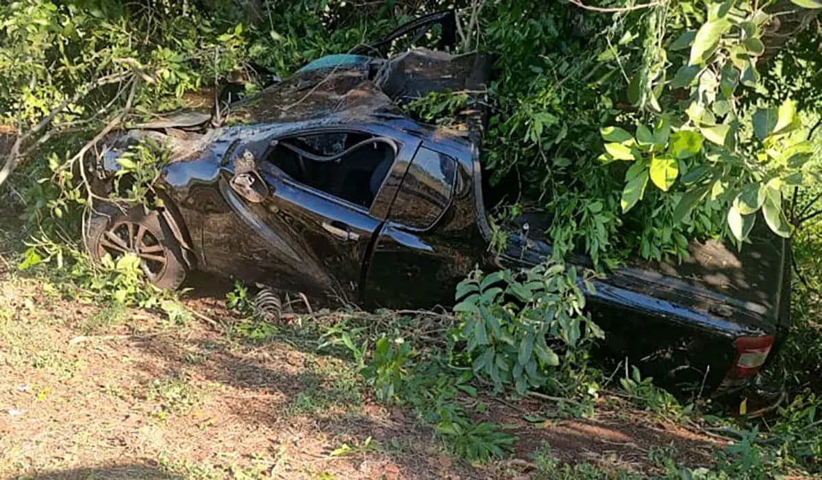 Jovem de 23 anos perde a vida em Capotamento  em Sertaneja
