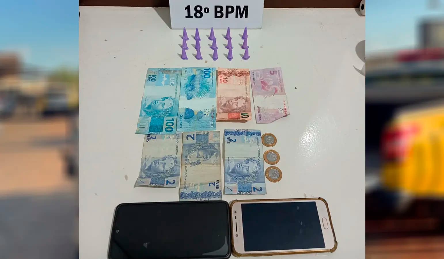 Dois homens são detidos com cocaína em bar durante ação da PM em Andirá