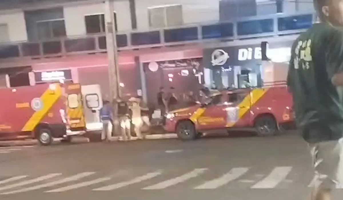 CORNÉLIO PROCÓPIO: Homem Esfaqueado e Agredido na Av. Marechal