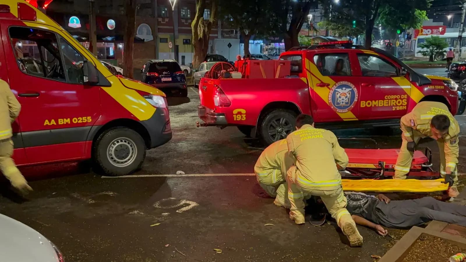 Homem sofre queda e fica ferido na Praça da Pedra em Cornélio Procópio