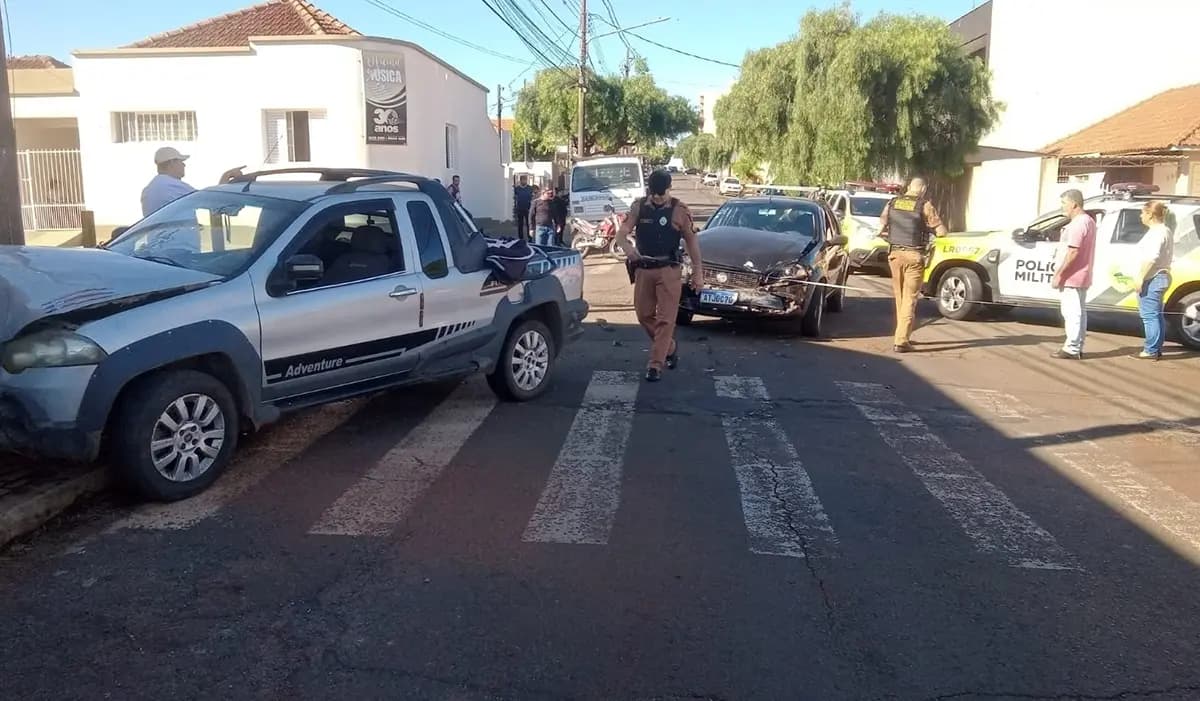 Colisão Entre Veículos em Cornélio Procópio Deixa Duas Vítimas Feridas e Condutor se evadiu do Local 
