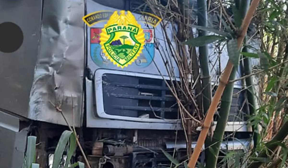 Homem morre e e duas pessoas ficam gravemente feridas em acidente na PR 431 em Cambará