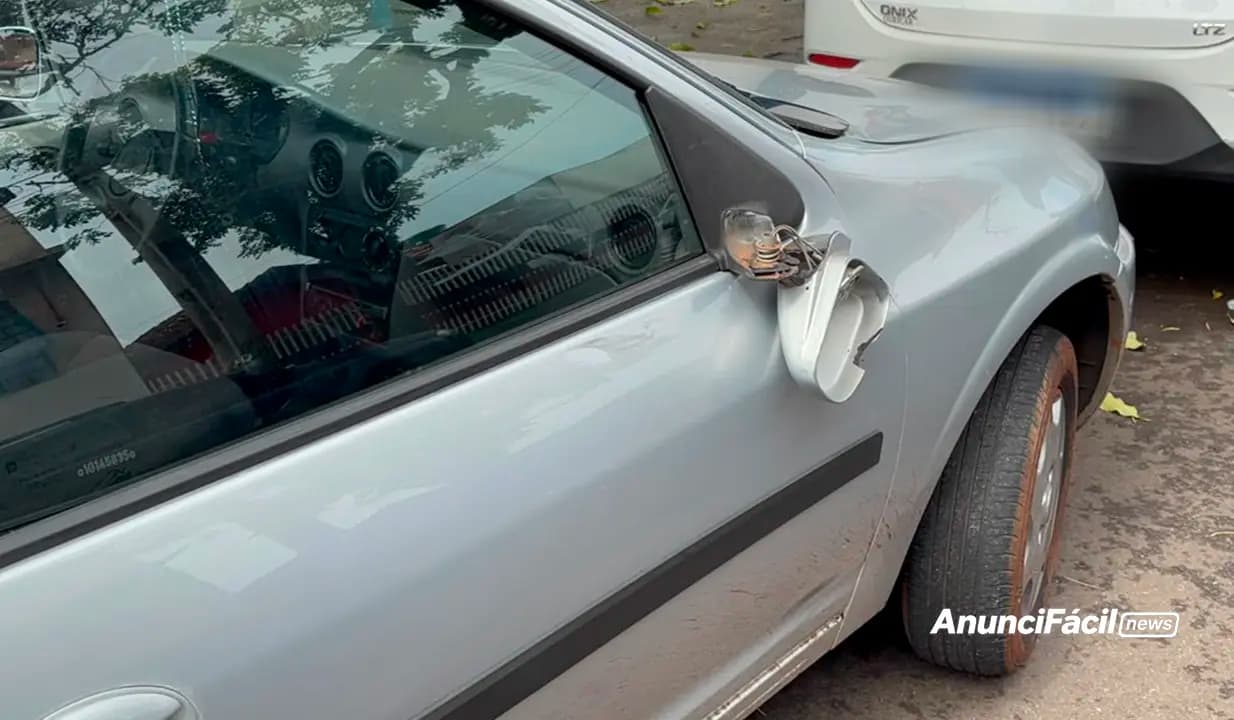 Motociclista de 68 anos fica ferido após colisão com carro em Cornélio Procópio