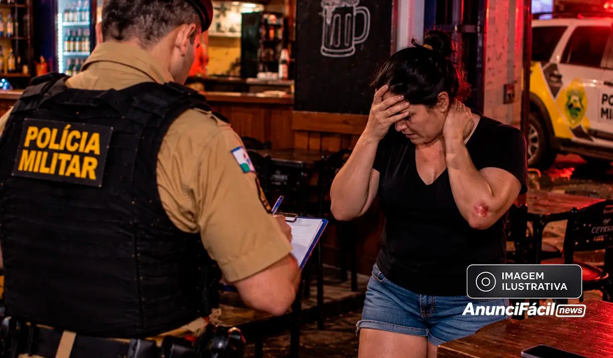 Dona de bar relata agressão e furto de celular após negar atendimento em Cornélio Procópio