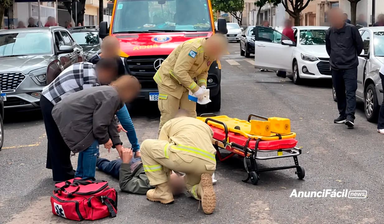 Motociclista de 68 anos fica ferido após colisão com carro em Cornélio Procópio