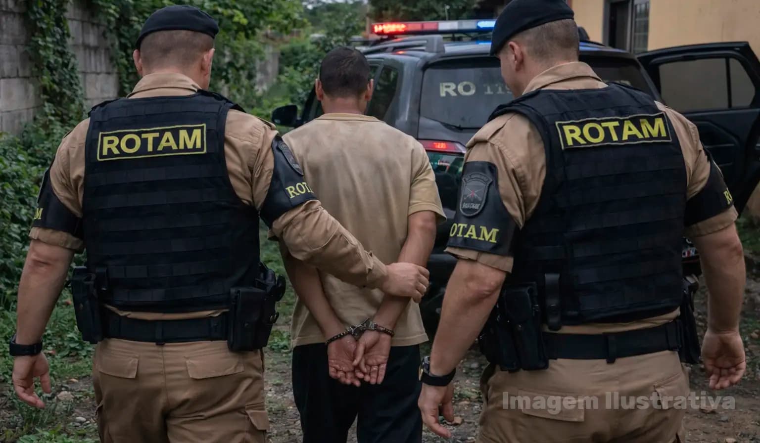 ROTAM recupera motocicleta furtada e detém suspeito após denúncia anônima