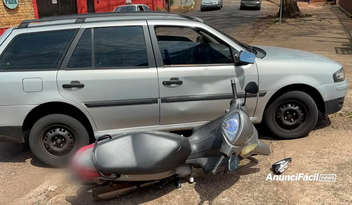 Colisão entre Honda Biz e Parati é registrada na Avenida Paraíso em Cornélio Procópio