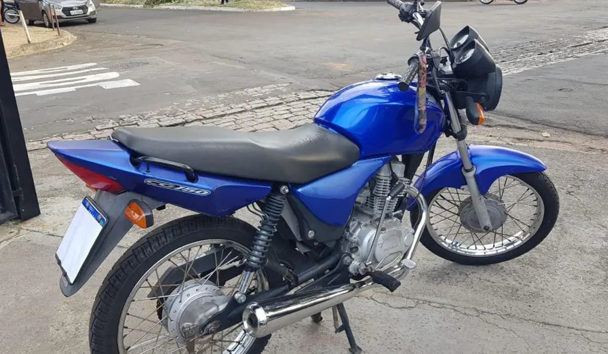 SANTA MARIANA: Motocicleta é furtada de quintal durante a madrugada