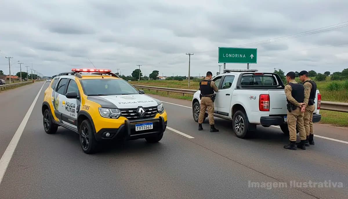 Veículo furtado em Santa Mariana é recuperado pela Polícia Militar na BR-369