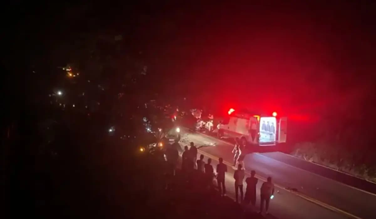 Acidente fatal deixa quatro vítimas, incluindo uma criança, na PR-090 em São Sebastião da Amoreira