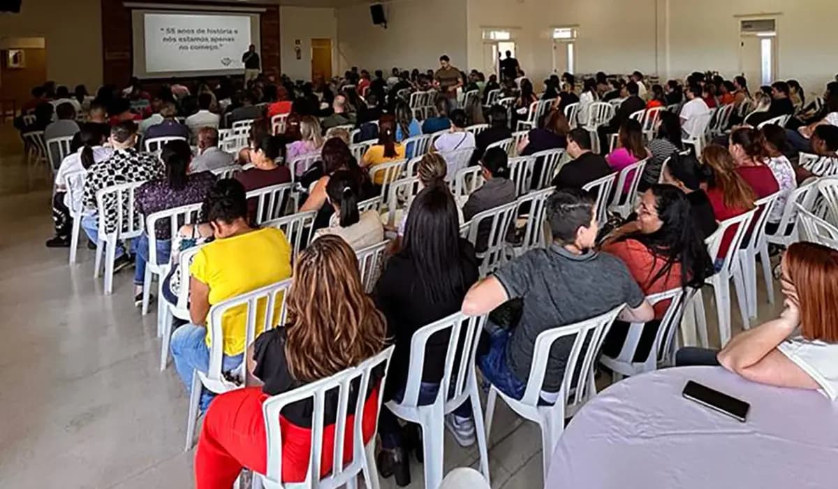 Funcionários contratados para atuar no hospital Regional passam por capacitação