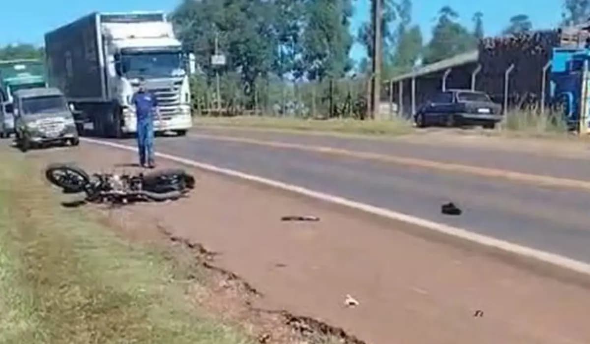 Acidente Fatal na PR-090 Envolve Carro e Moto em Nova Santa Bárbara