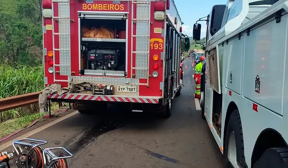 Três membros de uma mesma família sofrem acidente na BR 369