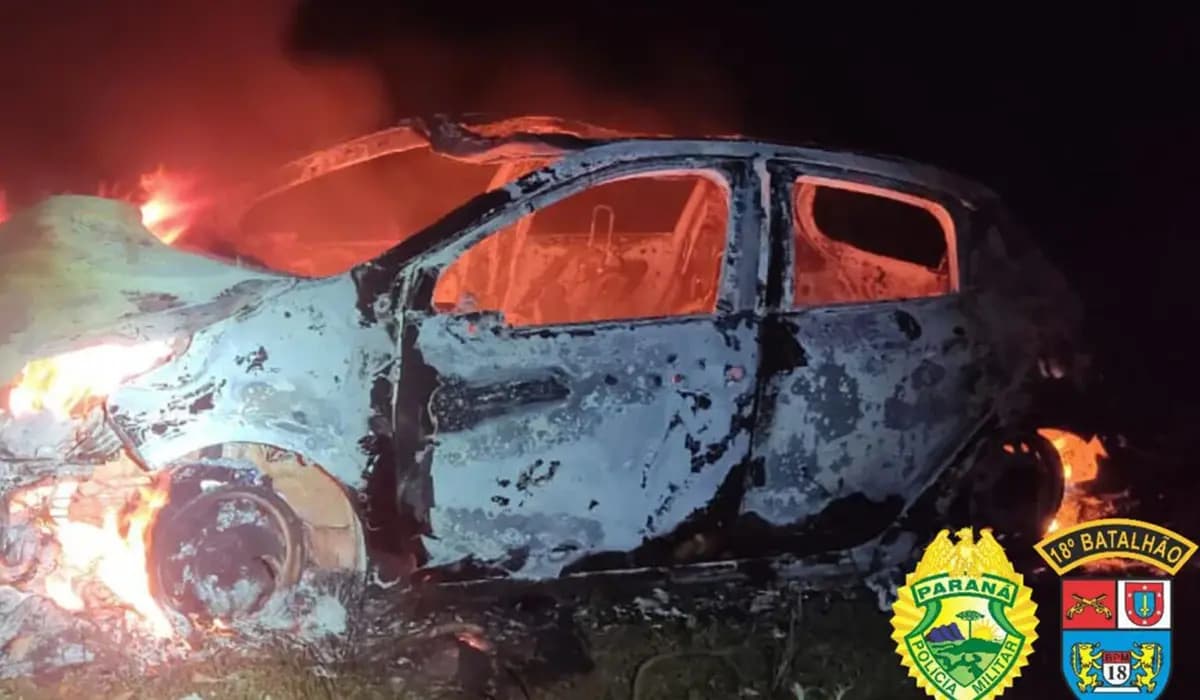SERTANEJA: Veículo é Encontrado Totalmente Incendiado na PR-443 no Domingo, Dia 21