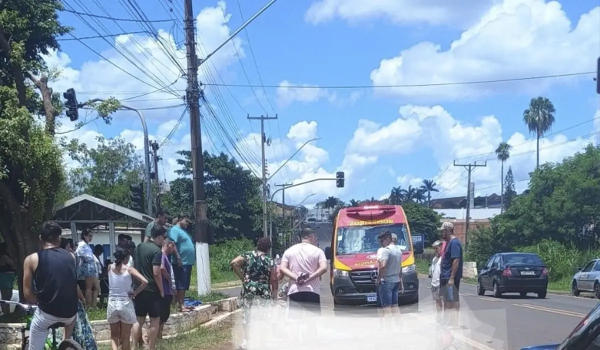 Jovem de 23 anos perde a v1da em acidente grave no semáforo da Vila Bela Vista em Bandeirantes