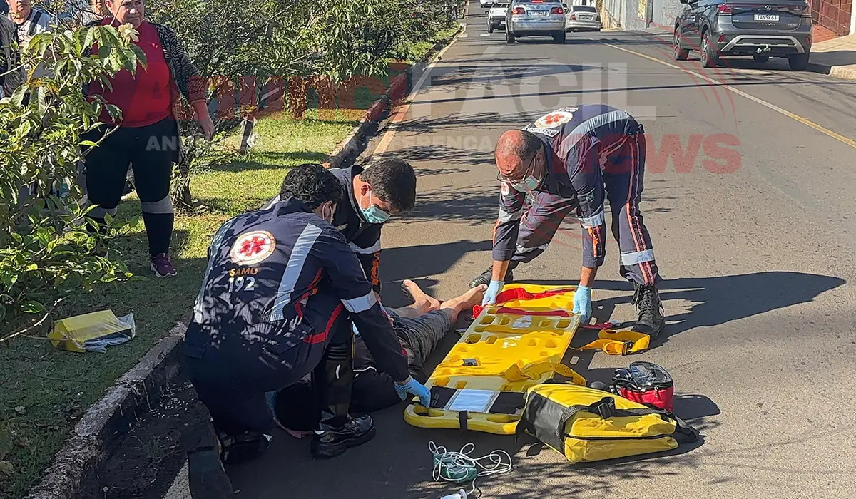 Colisão entre carro e bicicleta deixa adolescente ferido em Cornélio Procópio