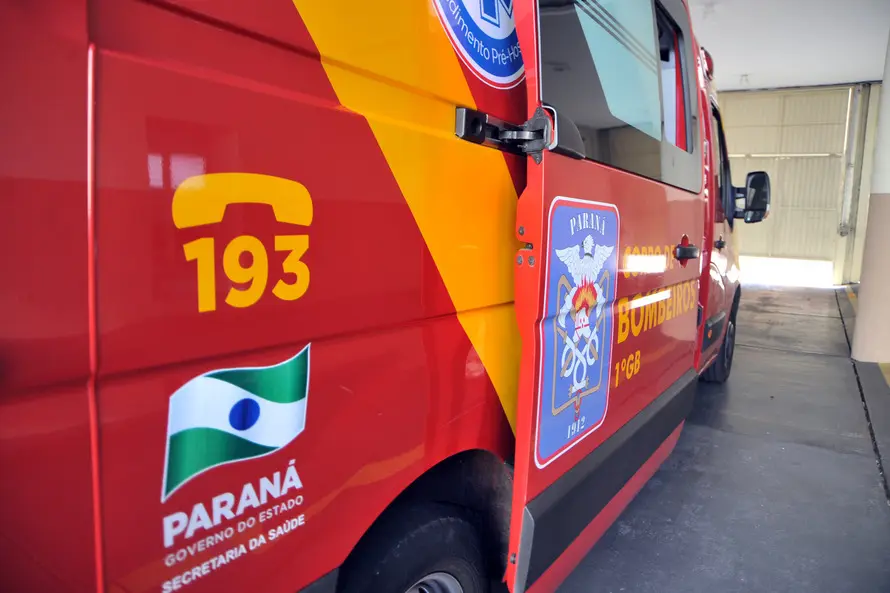 Motociclista fica ferido após colisão entre motos em Cornélio Procópio