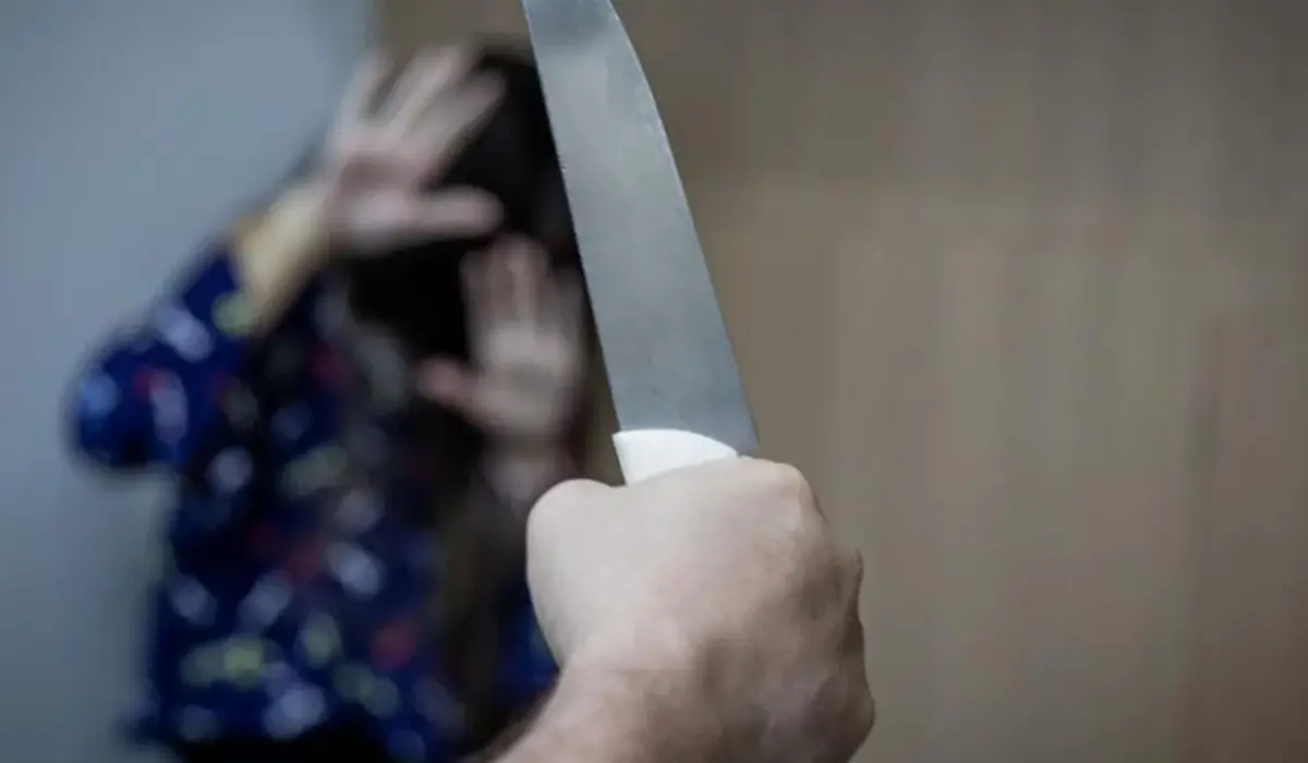 Mulher é agredida com chutes e ameaçada com faca em Santa Mariana