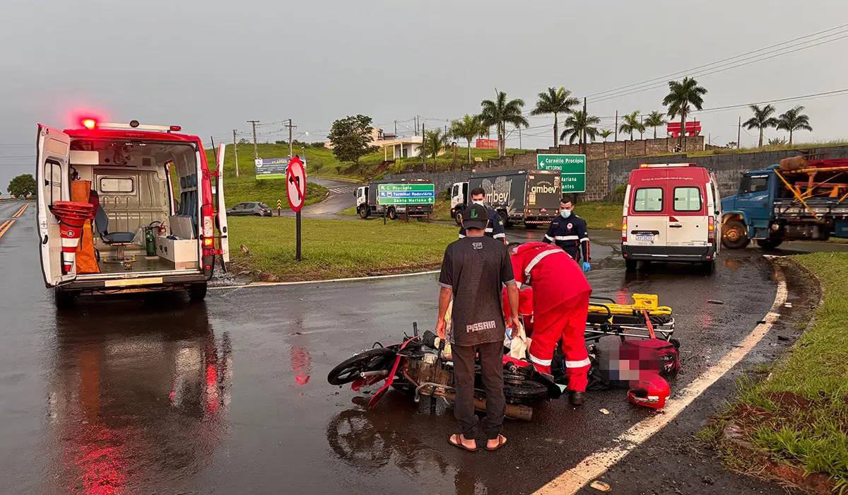 Motociclista Fica Gravemente Ferida em Colisão com Caminhão na BR-369