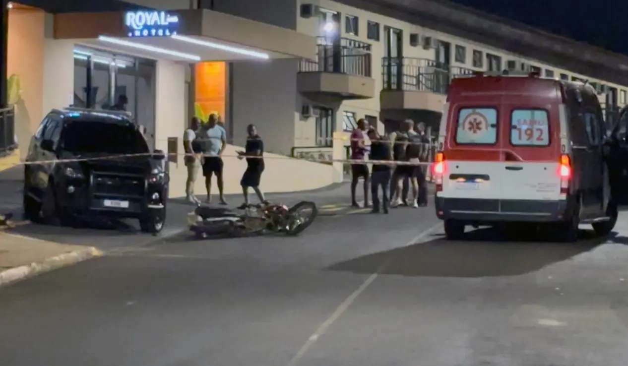 Homem morre em confronto com a polícia ao tentar assaltar hotel em Cornélio