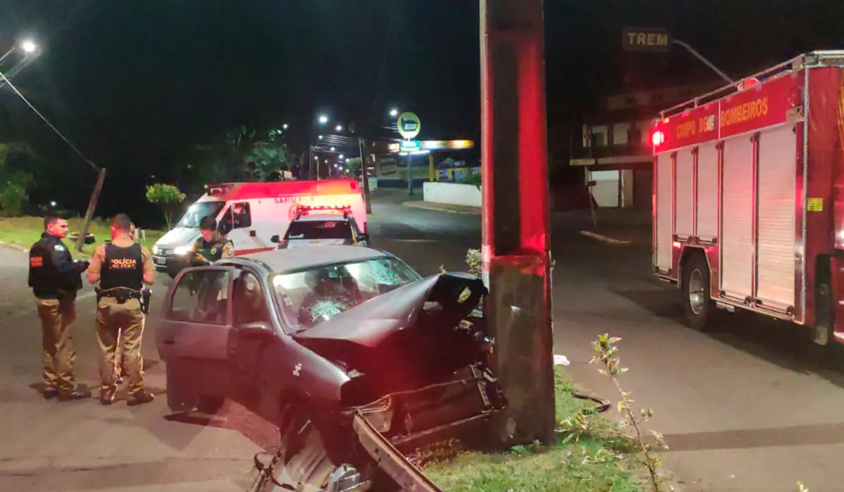 Acidente na Avenida Dom Pedro I mobiliza equipes de emergência em Cornélio