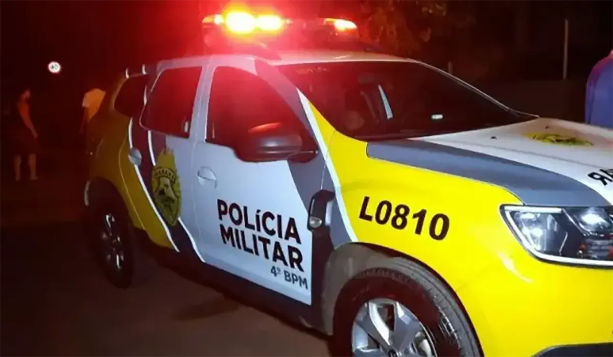 Tentativa de Agressão em Andirá: Mulher de 27 Anos Aciona Polícia Após Marido Embriagado a Ameaçar com Faca